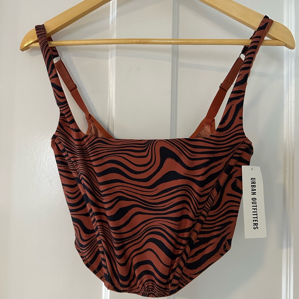 Urban Outfitters Black and Brown Striped Top NWT size Medium